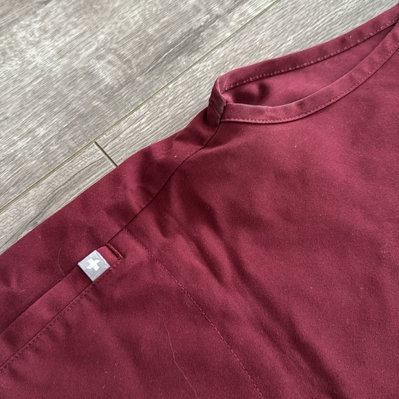 Figs Rafaela Oversized Scrub Top L - Picture 8 of 9